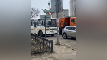 Воронежцы рассказали о хамском поведении водителя автобуса №10