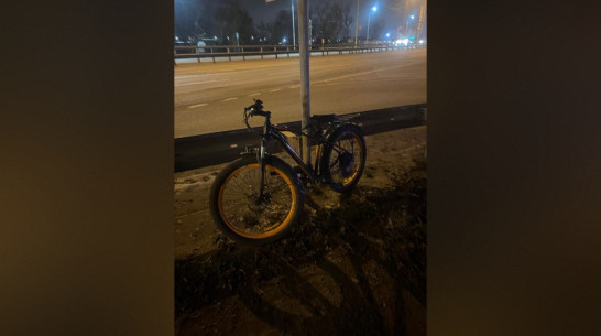 Под Воронежем автомобиль «Лада Калина» сбил велосипедистку