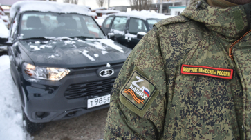 Воронежские власти передали четыре внедорожника для военных в зону СВО