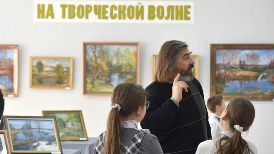 Калачеевцы смогут увидеть работы 15 местных художников