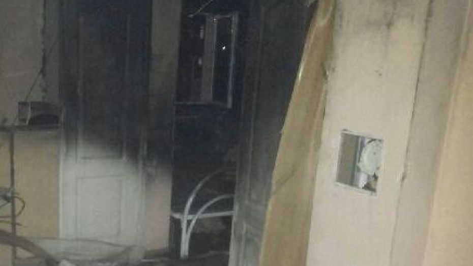 В Воронежской области при пожаре в Бобровской больнице погиб человек