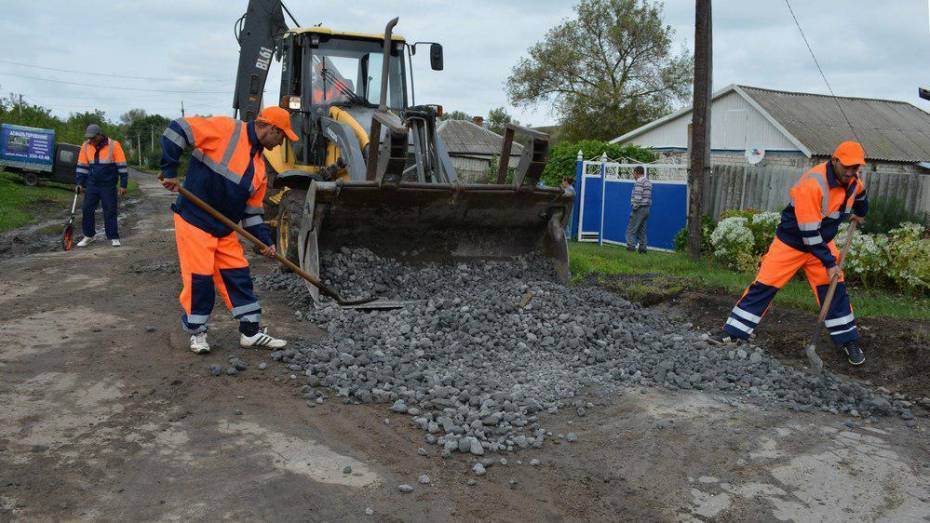  В Нижнедевицком районе на ремонт дорог выделили более 31 млн рублей