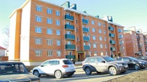 В Семилукском районе жильцы аварийных домов получили новые квартиры