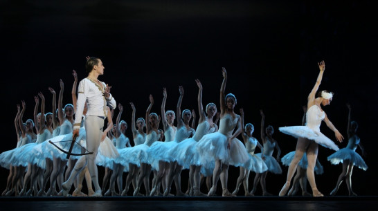 Большой театр покажет воронежцам «Лебединое озеро» в прямом эфире