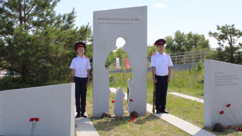 Останки 5 красноармейцев захоронили на Осетровском плацдарме в Воронежской области