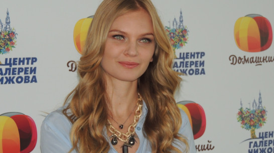 Топ-модель Елена Кулецкая в Воронеже: «Я за бюджетные магазины всеми руками и ногами!» 