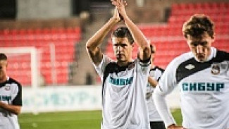 Воронежский «Факел» подписал восьмого защитника