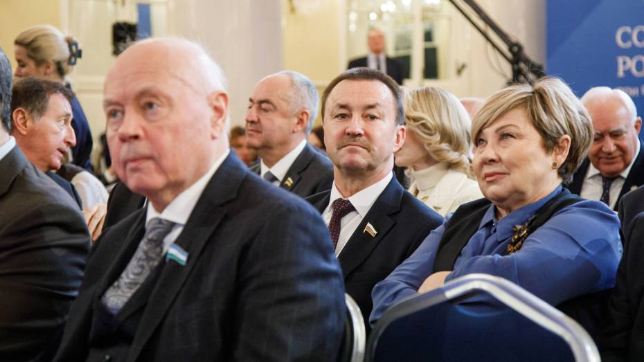 Председатель Воронежской облдумы: «Одна из задач власти – создание достойных условий для жизни в малых городах»