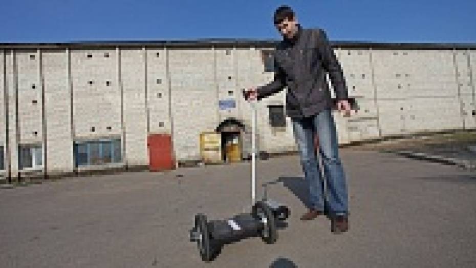 Воронежский изобретатель экологичного транспортного средства просит денежной помощи горожан