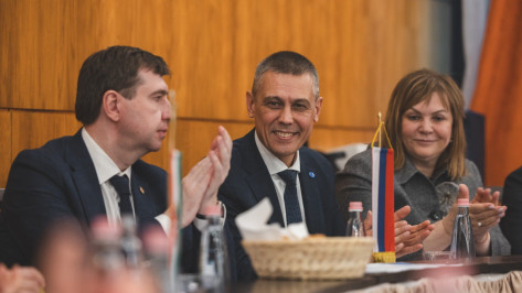 Делегация Воронежской области посетила венгерский город Пакш