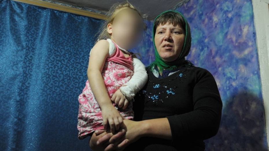 В Воронежской области отчима осудят за длившееся 2 года истязание 6-летней падчерицы