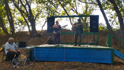 В Боброве пройдет первый музыкально-поэтический фестиваль «В теньке под ветлой»