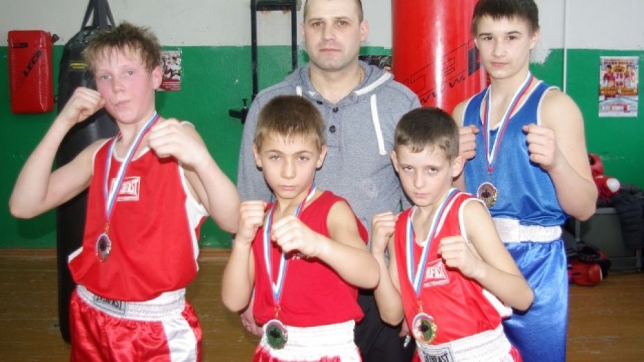 Грибановские боксеры вернулись с победой с Всероссийского юношеского турнира  