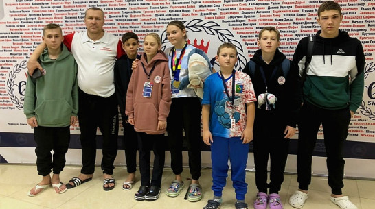 Верхнехавские пловцы завоевали 9 золотых медалей на межрегиональных соревнованиях