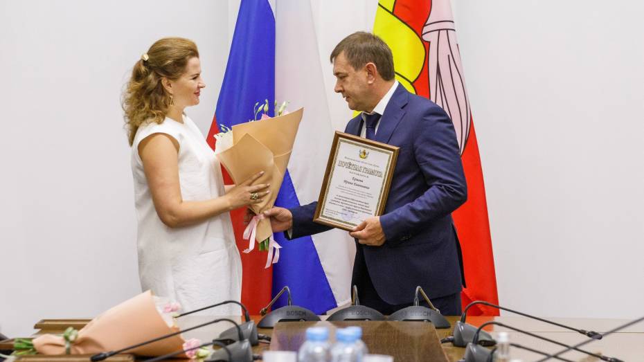 Председатель Воронежской облдумы Владимир Нетесов: «Главный залог успеха строительной отрасли и ее гордость – это люди»