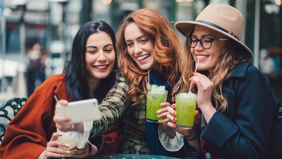 Воронежцам предложили получить бонусы и провести понедельник с положительным настроем