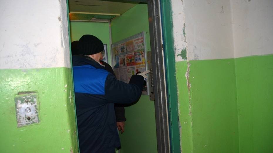 В Воронежской области заменили 194 лифта в 52 домах