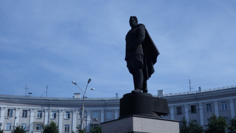 Воронеж отметит 110-летие со дня рождения генерала Черняховского 11 акциями