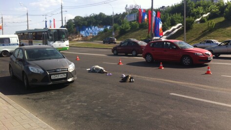 Подробности ДТП на Чернавском мосту: девушка выскочила перед иномаркой из-за автобуса