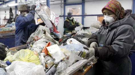 Труп младенца в пакете нашли на мусоросортировочном заводе под Воронежем