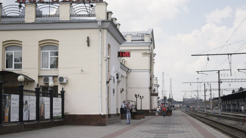 На вокзале Воронеж-1 спасут «пострадавших в аварии» пассажиров электропоезда 