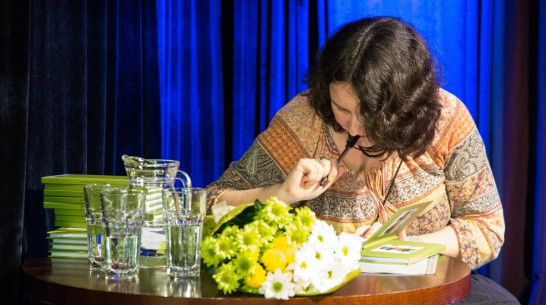 Поэт Лена Дудукина рассказала воронежцам о диссидентах и одиночестве в соцсетях