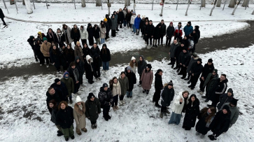 Павловские школьники выстроились в фигуру звезды в честь Дня защитника Отечества