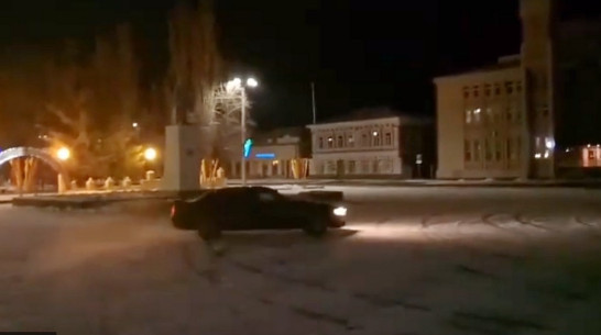 В Борисоглебске полицейские начали поиск ночных автоэкстремалов 