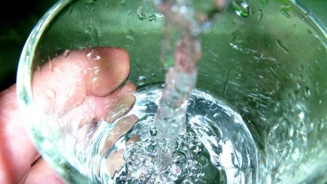 Семилукским коммунальщикам указали на необходимость контролировать качество воды 