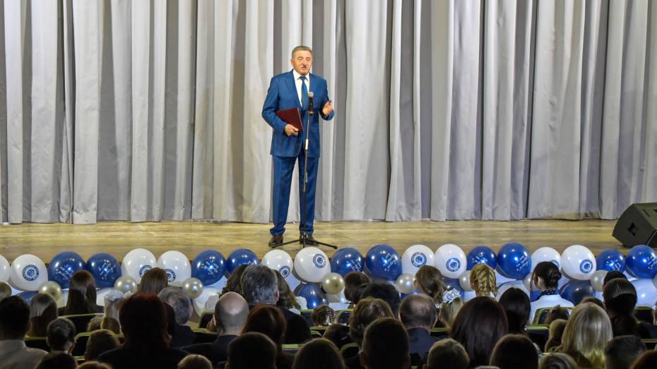 Воронежская школа №102 получит дополнительное оборудование