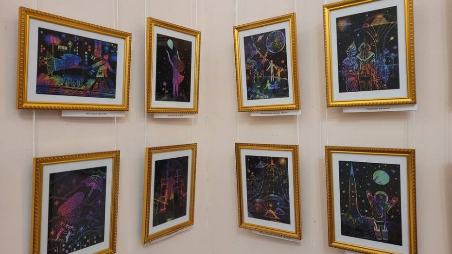 Выставка гравюр лискинской художницы открылась в Острогожске