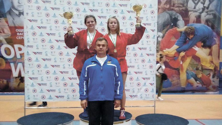 Таловские спортсменки завоевали «золото» на всероссийском турнире по самбо