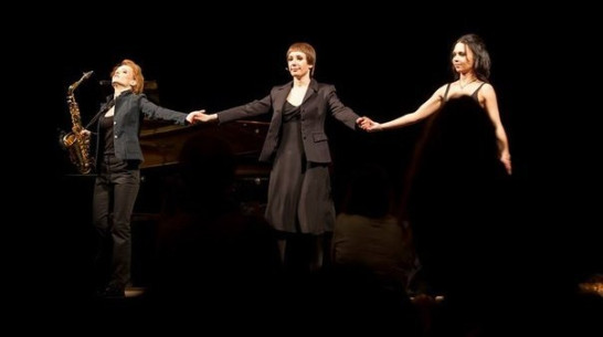 Актриса Чулпан Хаматова перенесла выступление в Воронеже 