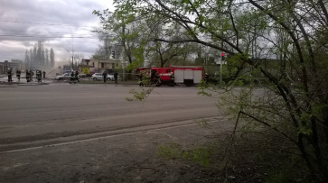 В Воронеже спасатели локализовали пожар на газовой заправке 