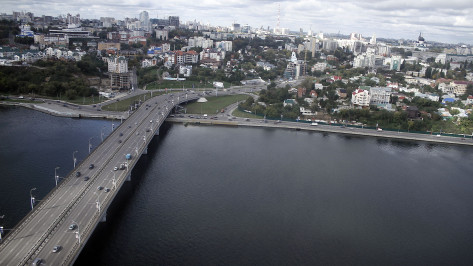 Мужчина утонул рядом с Чернавским мостом в Воронеже