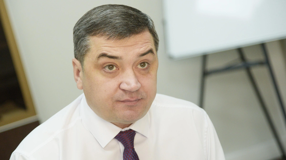 Став камертон. Став камертон. Руническая защита с оговором. Камертон игра. Камертон на прозрачном фоне.