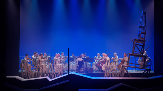 В поисках русской души: в Воронеже показали спектакль Московского драматического театра им. Гоголя «Соборяне»