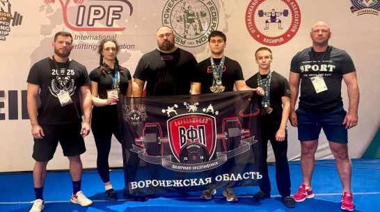 Спортсмены из Воронежа стали призерами первенства Азии по пауэрлифтингу