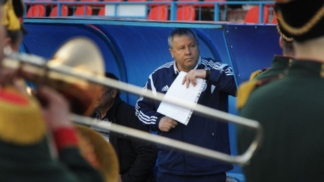 Наставник воронежского «Факела» стал лучшим тренером мая по версии ПФЛ