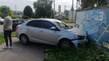 Пенсионерка погибла под колесами Chevrolet Aveo в Воронеже на Рабочем проспекте