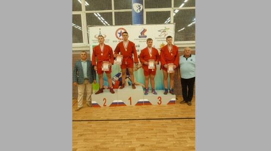 Таловские спортсмены взяли 9 медалей на турнире по самбо