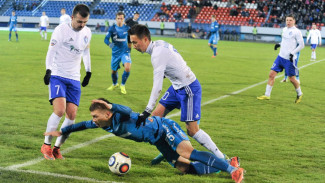 «Факел» победил «Зенит-2» в Воронеже