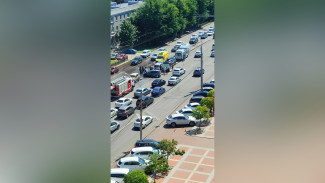 Массовая авария сковала в пробке Московский проспект в Воронеже