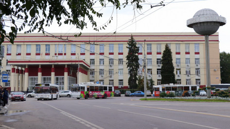 В Воронеже изменится номер автобусного маршрута с конечной остановкой у ВГУ