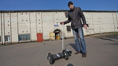 Воронежский изобретатель экологичного транспортного средства просит денежной помощи горожан