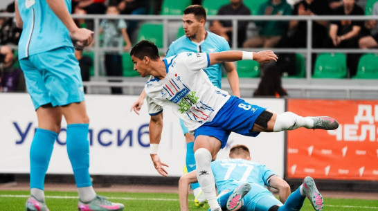 Воронежский «Факел» и «Челябинск» сыграли вничью в матче Лиги «Пари»