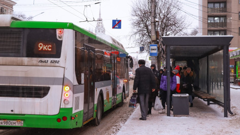 Шесть автобусных маршрутов изменили в Воронеже