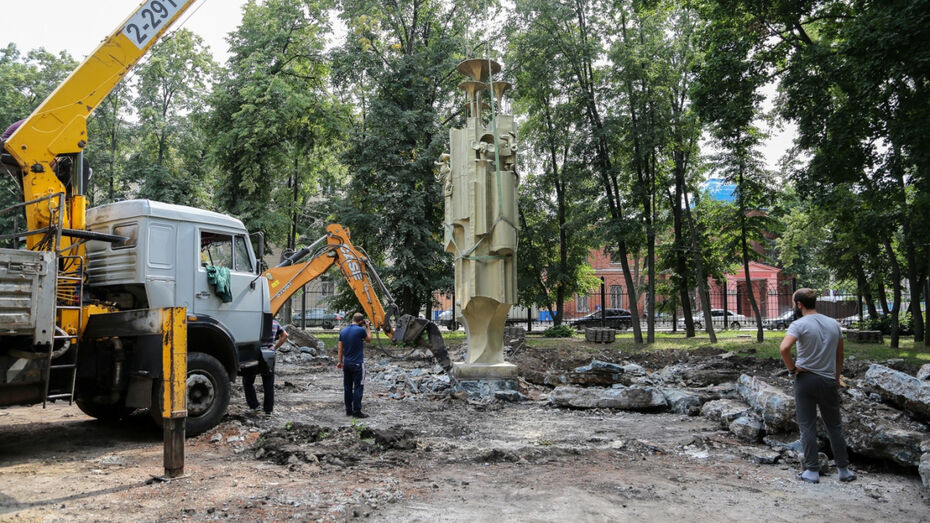 Воронежцам предложили выбрать место для фонтана с Чебурашкой и крокодилом Геной