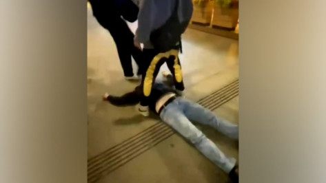 Жестокую драку в центре Воронежа квалифицировали как покушение на убийство