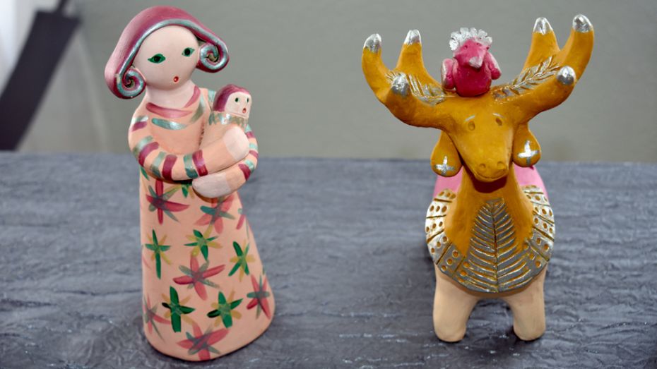 В Калаче открылась выставка глиняных игрушек